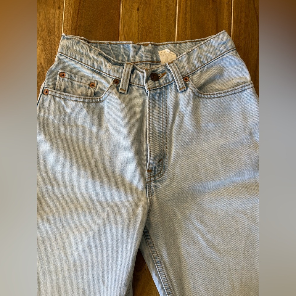 Vintage 512 Levi’s Light Wash High-Rise Women's Jeans. 7L - Picture 5 of 11